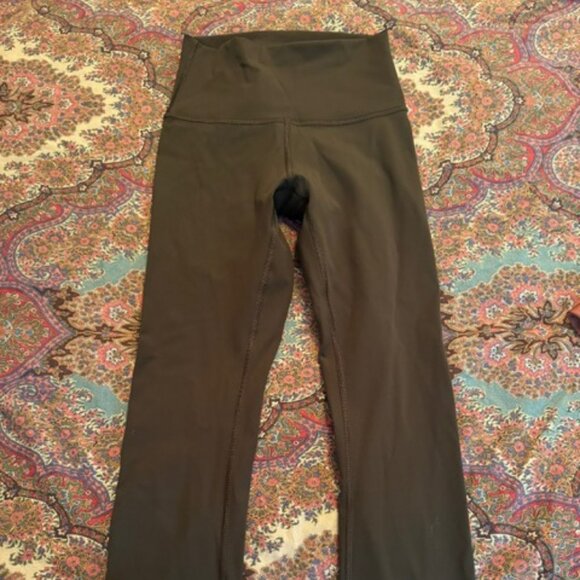 Lululemon Align™ High-Rise Crop 21" - Picture 1 of 4